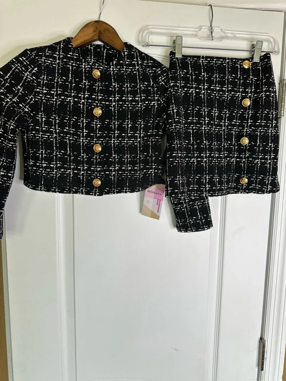 NWT Girls Black & White Two-Piece Set with Gold Buttons Size 8